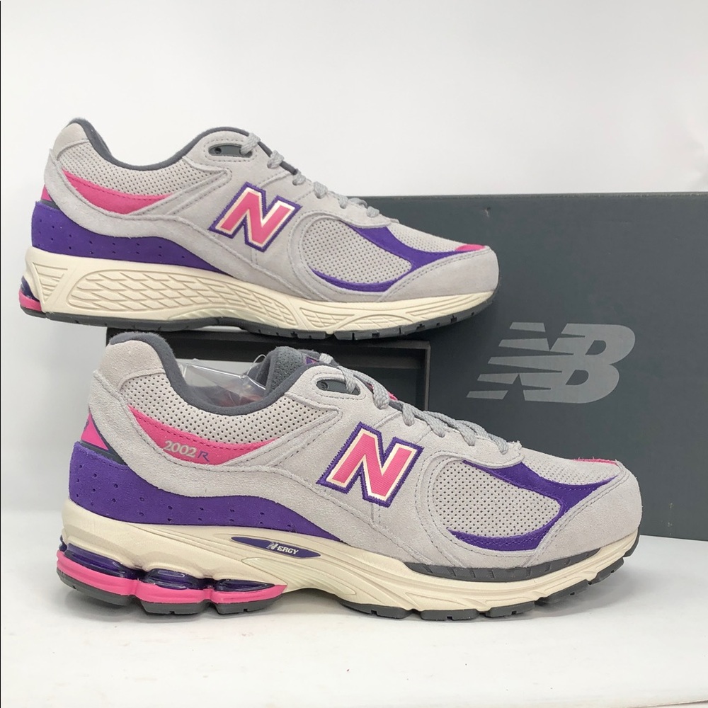 New Balance 2002R J.Crew Rain Cloud M2002RWB Mens Sneakers - Size 10.5